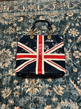 twiggy LONDON Navy, Red & White Union Jack Patent Tote with Gold Hardware
